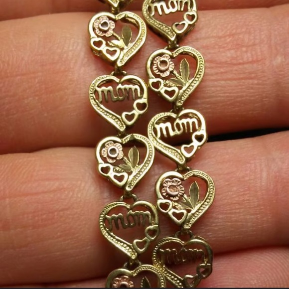 Vintage 10k Yellow Gold Mom Heart Bracelet with Rose Gold Flowers - Picture 2 of 8